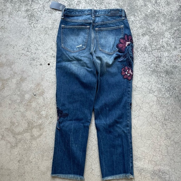 Abercrombie Floral Annie Girlfriend Jeans Embroidered Sz 27/4 short raw hem new - Picture 3 of 8